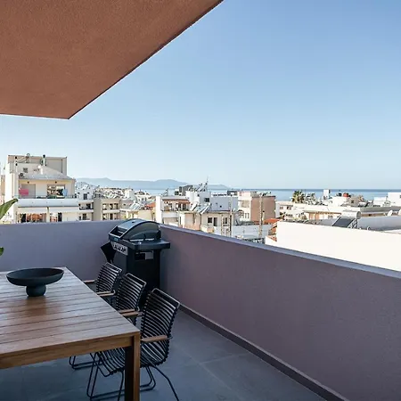 Sea & Sun Penthouse Apartment